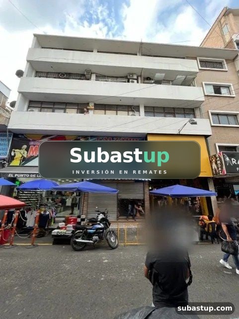 Local 114 m² en Cali
