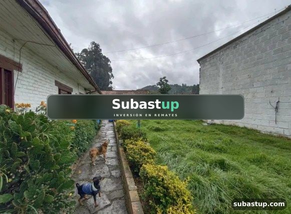 Lote 1.366 m² en Chía